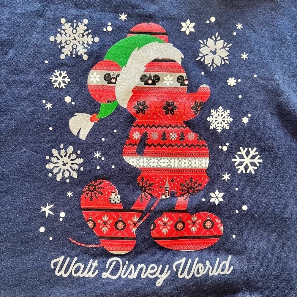 Walt Disney World Christmas Mickey Navy Blue Sweater in size L